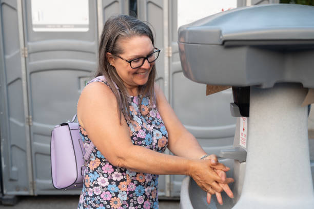 Best Portable toilet rental cost  in Antwerp, OH